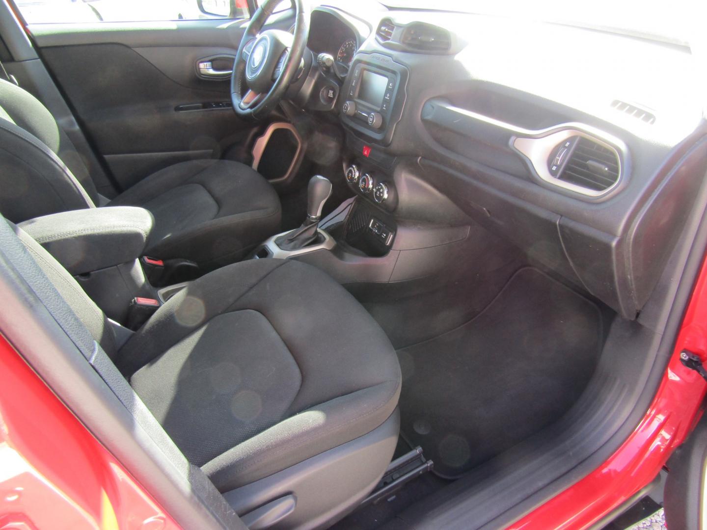 2016 Red /Gray Jeep Renegade Latitude FWD (ZACCJABT0GP) with an 2.4L L4 DOHC 16V engine, Automatic transmission, located at 15016 S Hwy 231, Midland City, AL, 36350, (334) 983-3001, 31.306210, -85.495277 - Photo#10